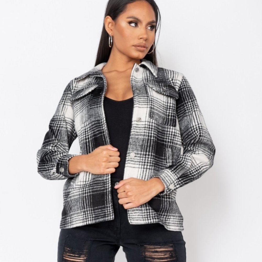 Kamryn Black & White Plaid Button Front Shacket - Picture 5 of 12